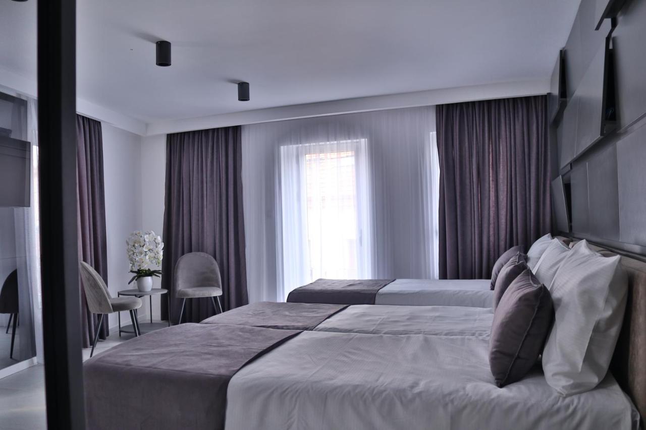 Saat Kula Luxury Rooms 比托拉 外观 照片